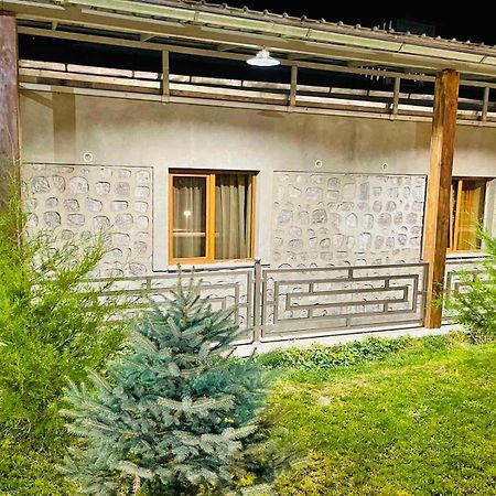 Lara Hotel Goris Exteriér fotografie
