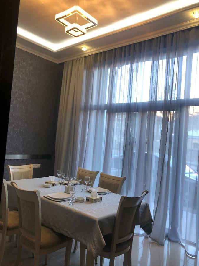 Lara Hotel Goris Exteriér fotografie