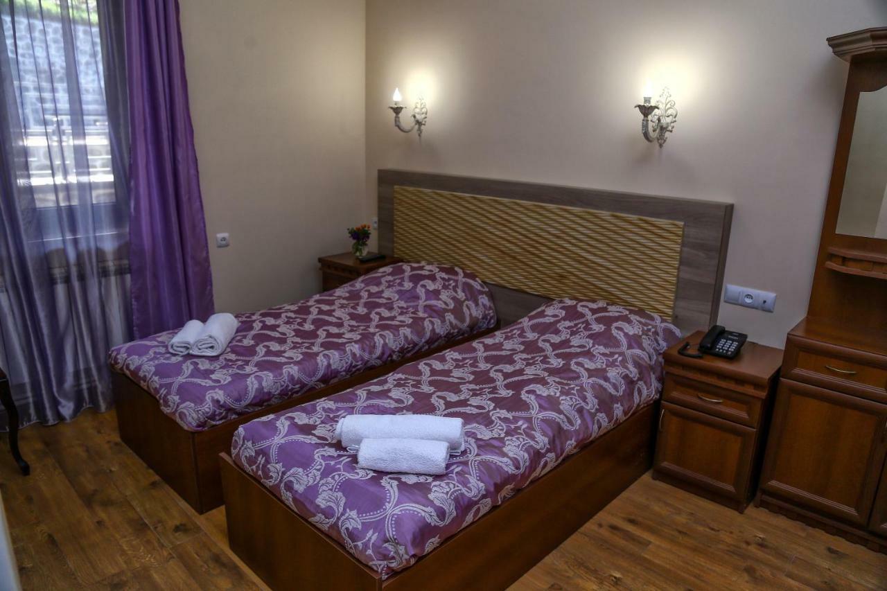 Lara Hotel Goris Exteriér fotografie