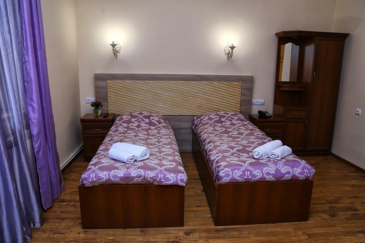 Lara Hotel Goris Exteriér fotografie