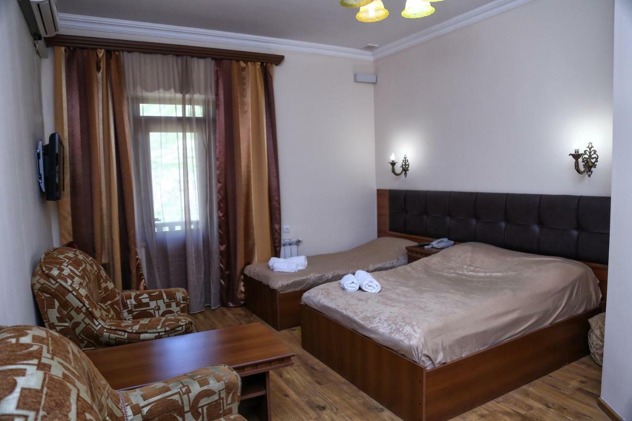 Lara Hotel Goris Exteriér fotografie